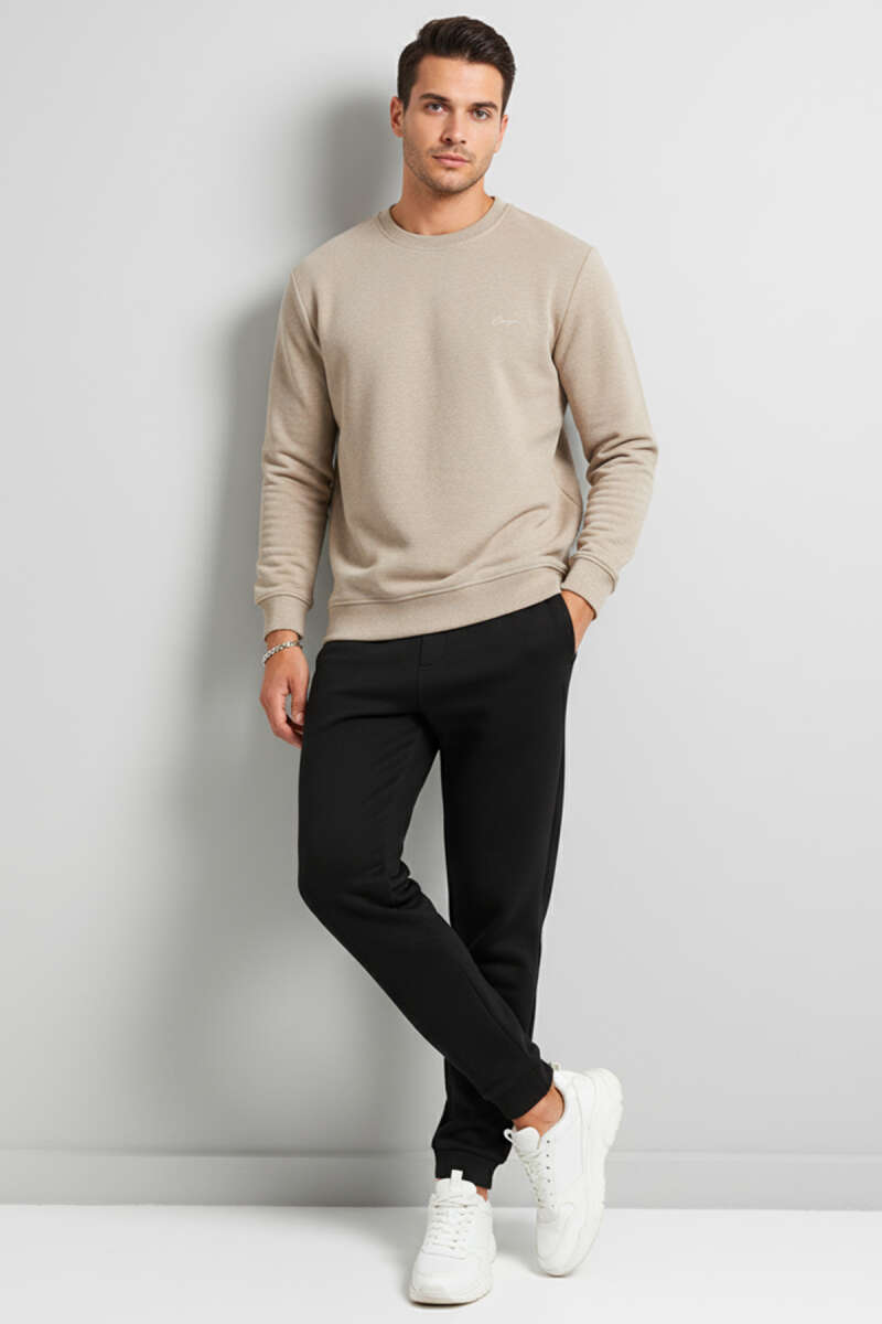 Change Nakışlı Erkek Sweatshirt