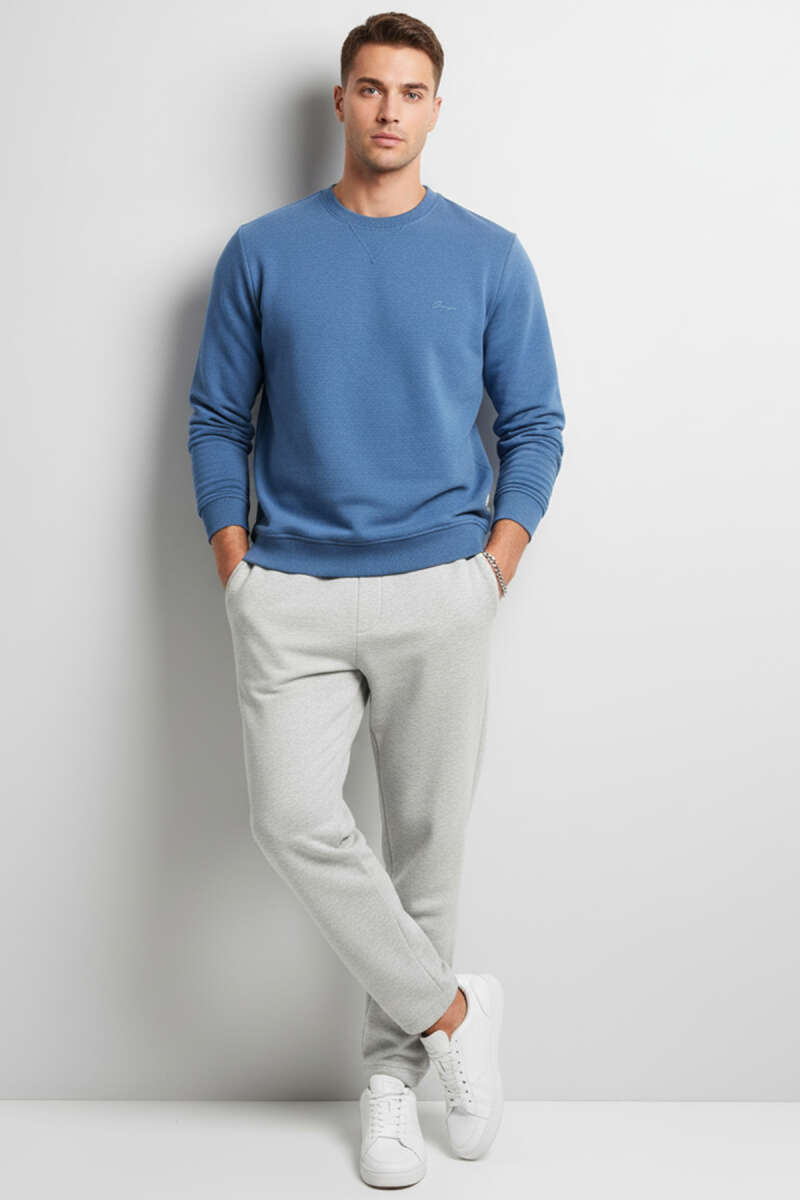 Change Nakışlı Erkek Sweatshirt