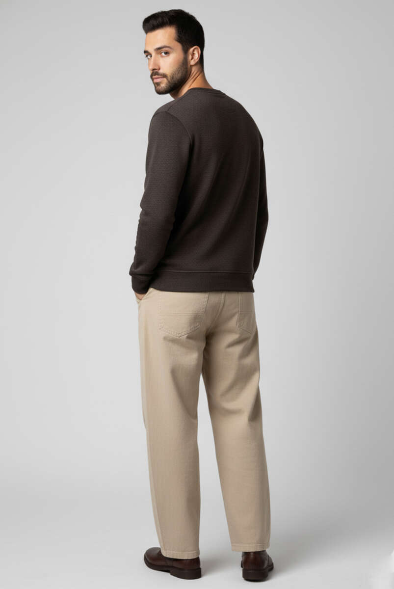 Change Nakışlı Erkek Sweatshirt