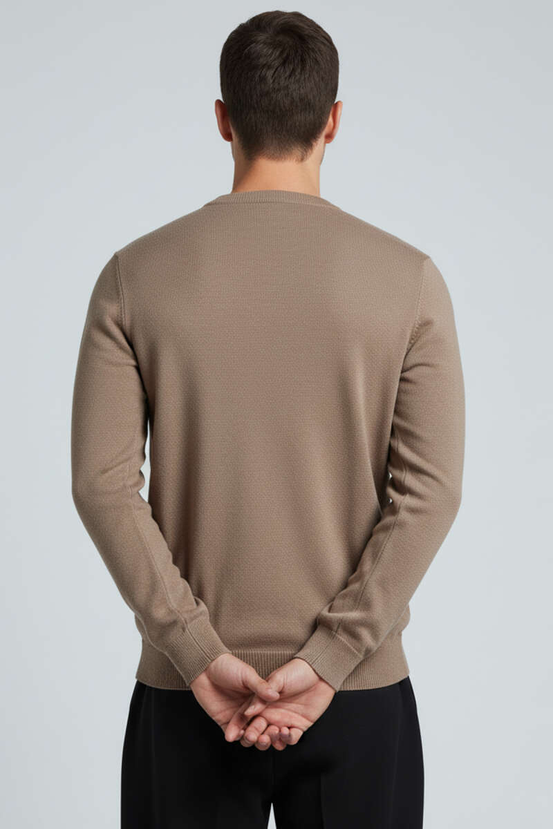 Change Nakışlı Erkek Sweatshirt