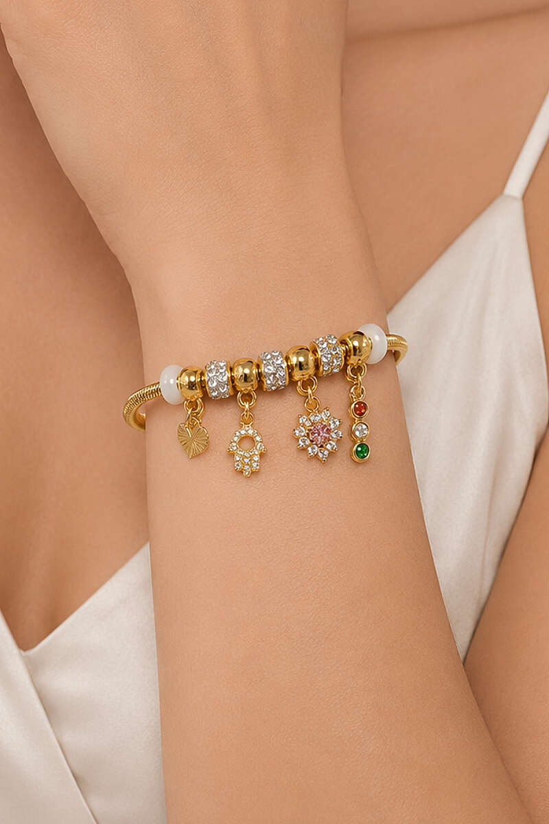 Charm Detaylı Bileklik Asorti 9