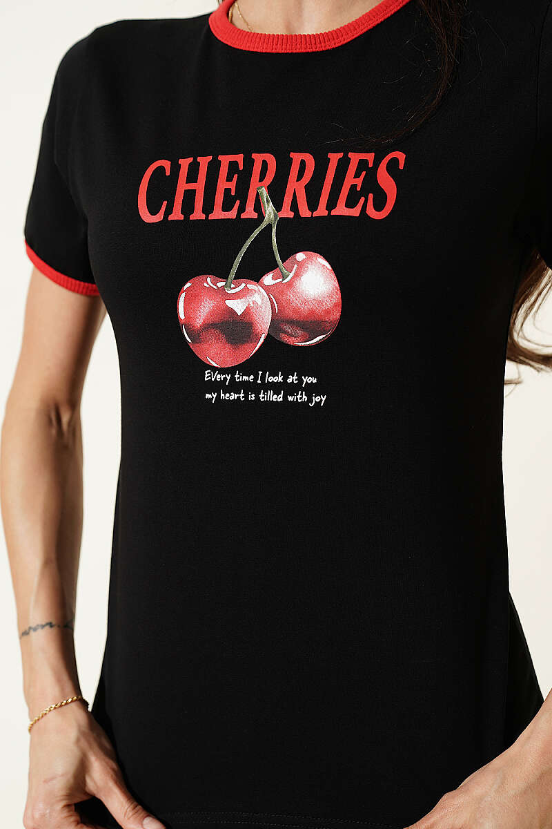 Cherries Baskılı T-shirt Siyah