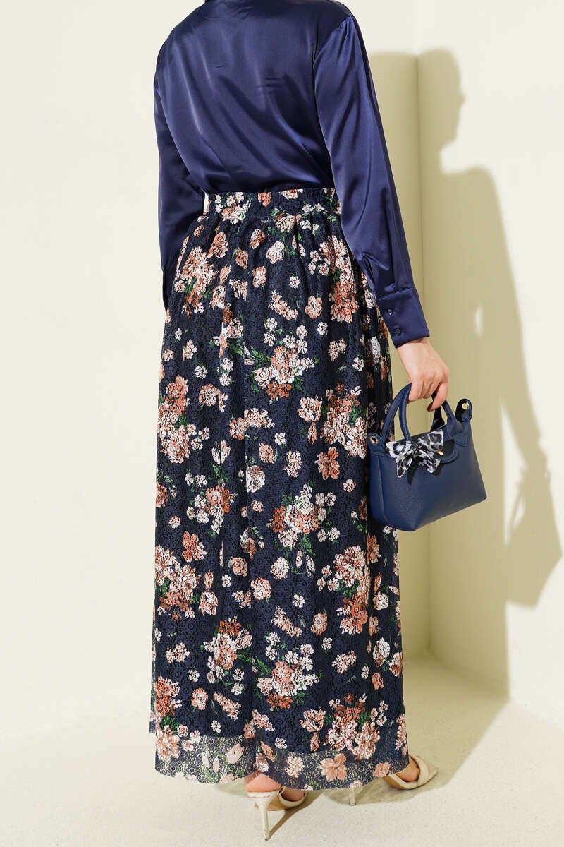 Çiçek Baskılı Güpürlü Etek Lacivert