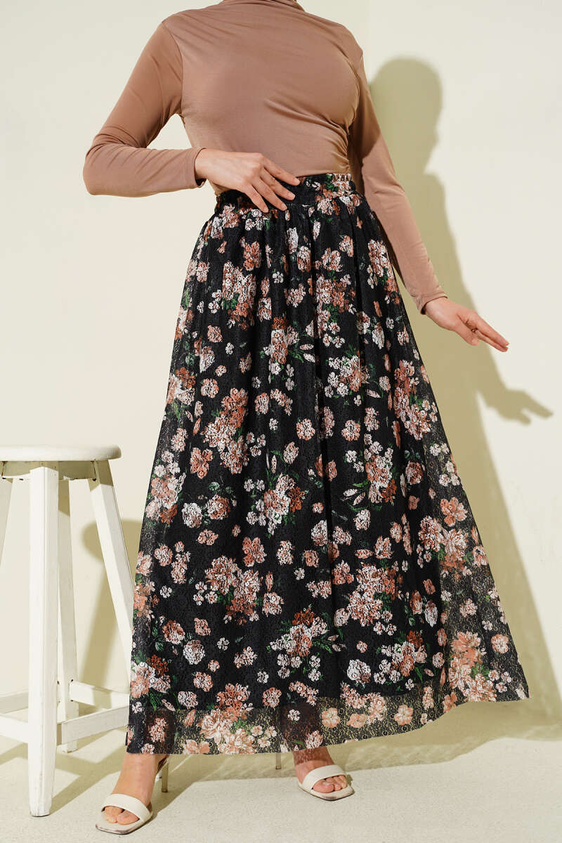 Çiçek Baskılı Güpürlü Etek Siyah