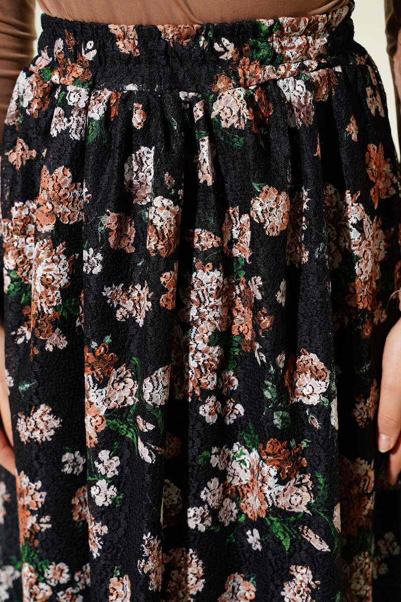 Çiçek Baskılı Güpürlü Etek Siyah