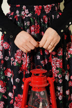 Çiçek Baskılı Güpürlü Etek Siyah Kırmızı