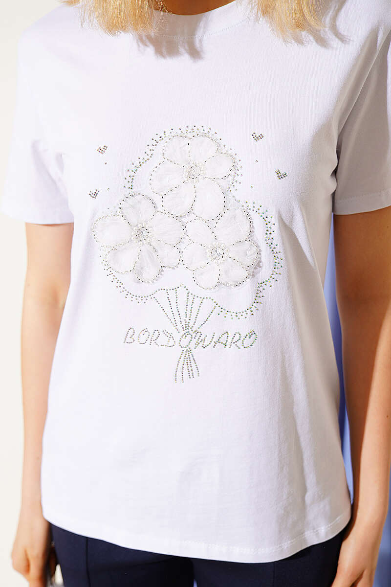 Çiçek Buketli Taşlı T-shirt