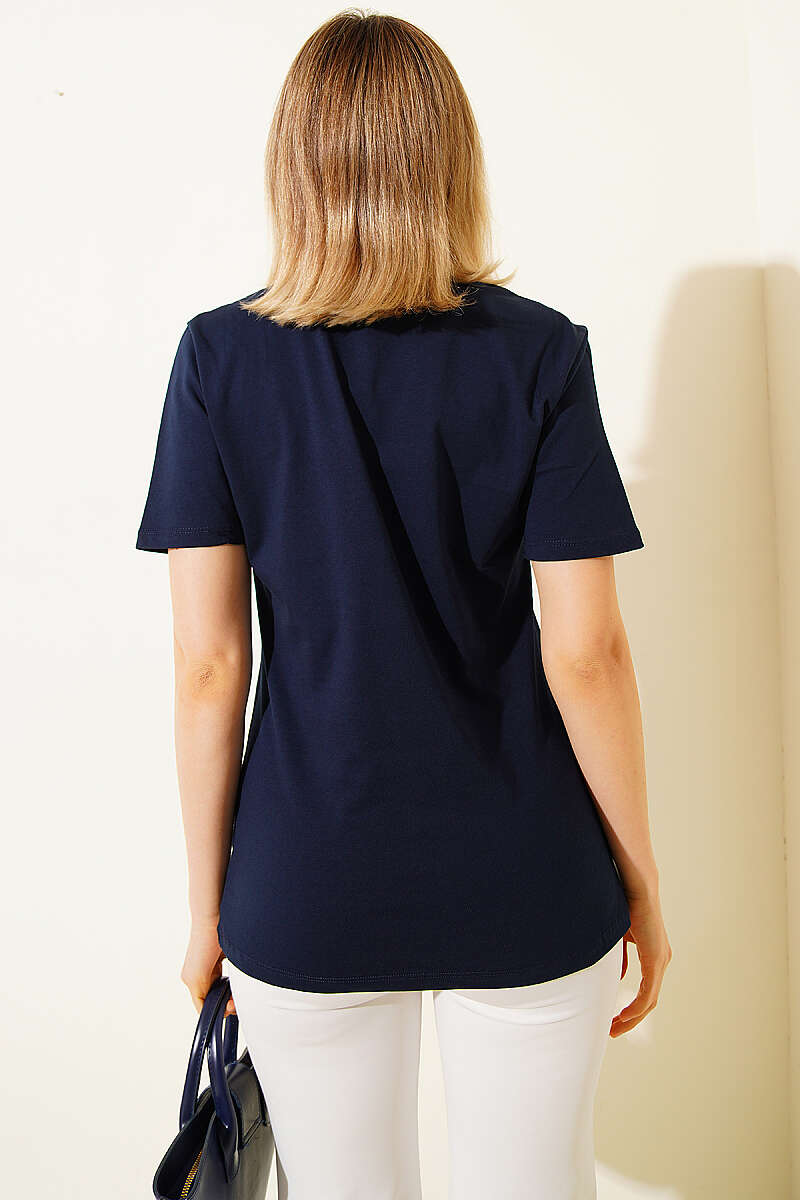 Çiçek Buketli Taşlı T-shirt Lacivert