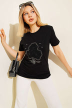 Çiçek Buketli Taşlı T-shirt Siyah