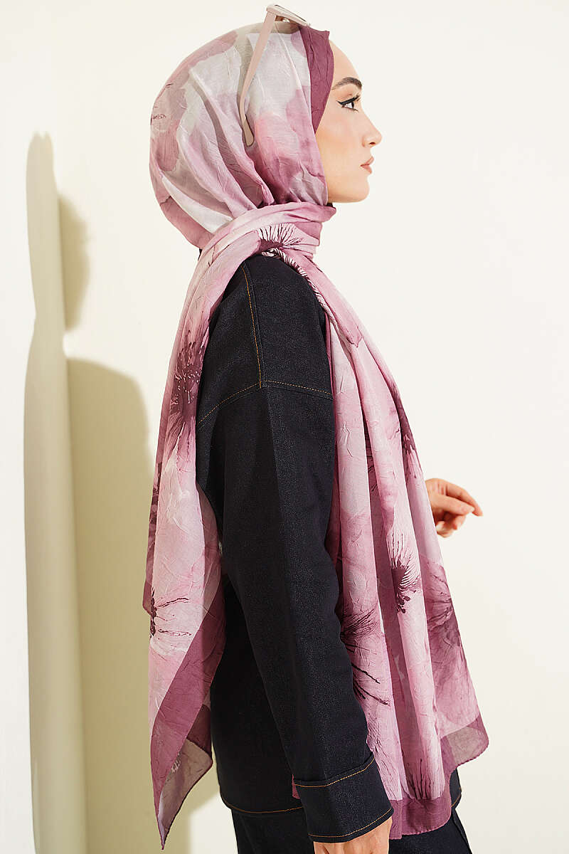 https://cdn.pazarium.com.tr/cicek-desen-detayli-bambu-kras-sal-magenta-820005-20-B.jpg
