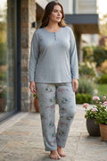 https://cdn.pazarium.com.tr/cicek-desenli-buyuk-beden-pijama-takimi-cagla-yesili-840485-20-B.jpg