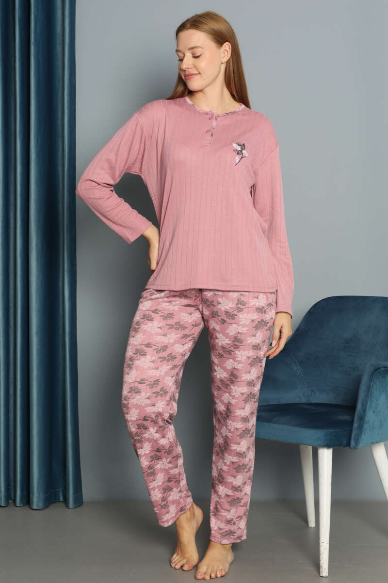 https://cdn.pazarium.com.tr/cicek-desenli-fitilli-pijama-takimi-gul-kurusu-680329-16-B.jpg