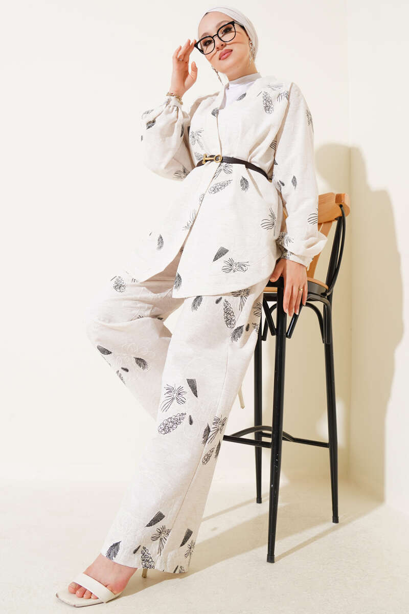 Floral Patterned Embossed Double Set