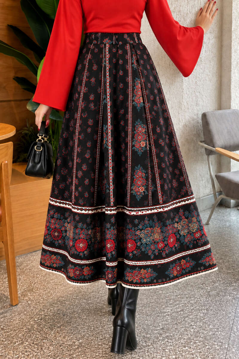 https://cdn.pazarium.com.tr/cicek-desenli-klos-etek-siyah-830541-20-B.jpg