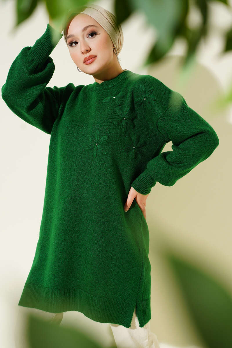 Çiçek Detaylı Yumoş Triko Tunik