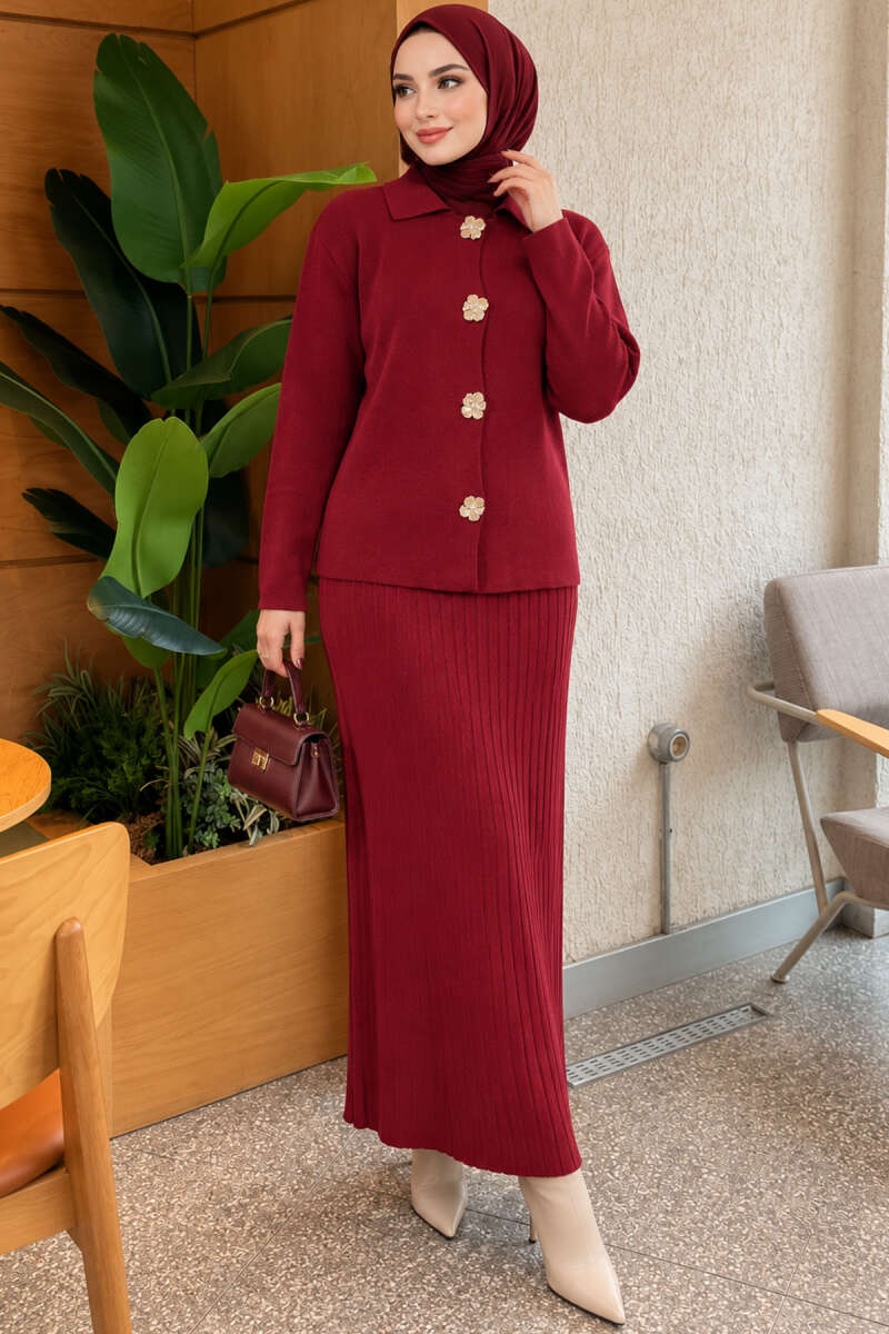 https://www.pazarium.com.tr/cicek-gold-dugmeli-triko-etekli-ikili-takim-bordo-832033-20-B.jpg