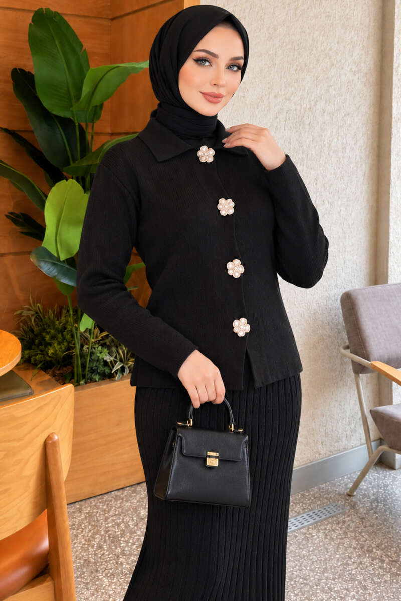 https://www.pazarium.com.tr/cicek-gold-dugmeli-triko-etekli-ikili-takim-siyah-832055-20-B.jpg