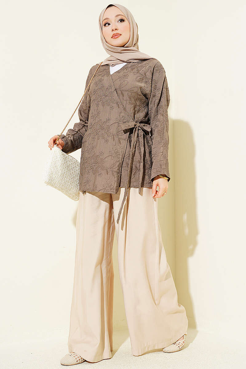Çiçek İşlemeli Bağlamalı Kimono Vizon