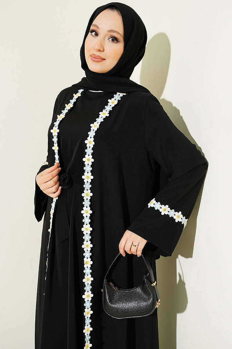 Çiçek Motifli Kuşaklı Abaya Siyah