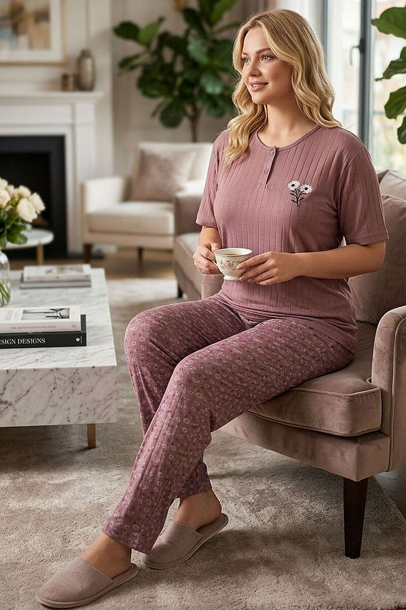 Çiçek Nakış Kısa Kol Büyük Beden Pijama Takımı
