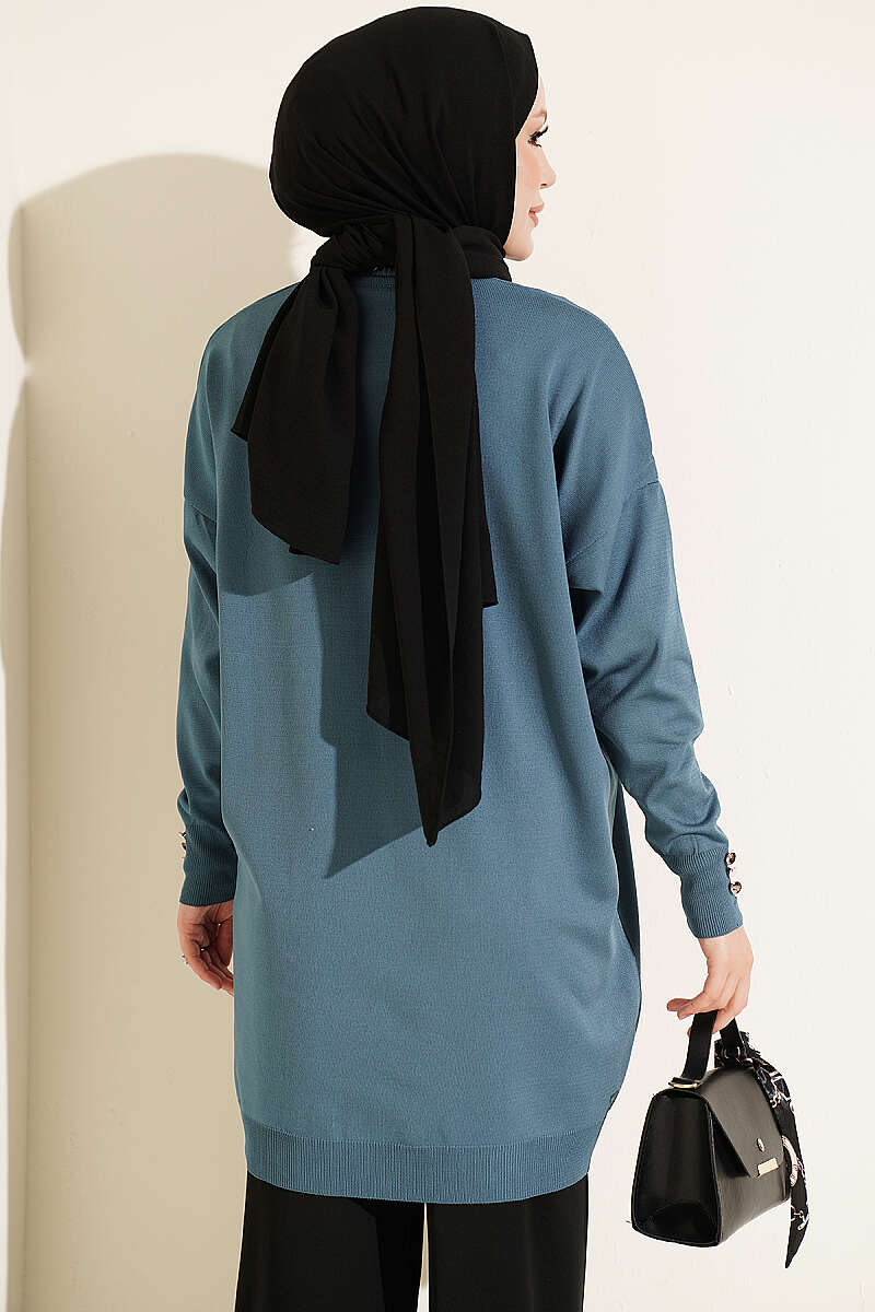 https://cdn.pazarium.com.tr/cicek-nakisli-merserize-tunik-indigo-825968-20-B.jpg