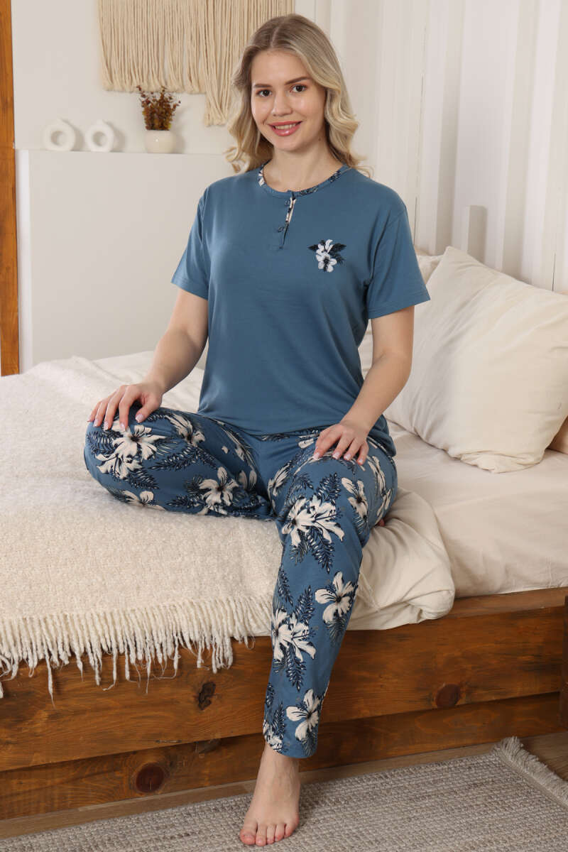 Çiçek Nakışlı Uzun Kol Pijama Takımı
