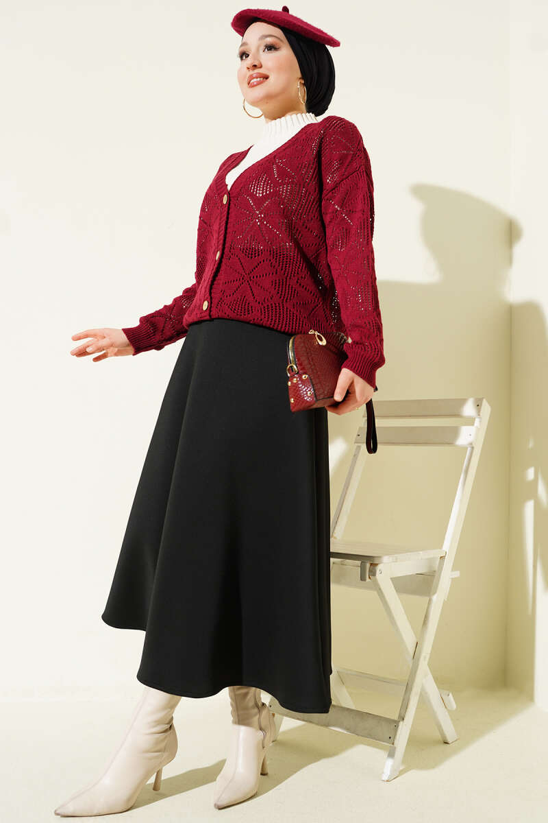 Çiçek Örgülü Düğmeli Triko Hırka