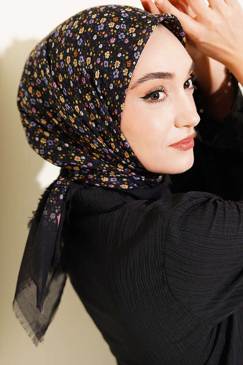 Çiçekli Flamu Cotton Eşarp Siyah