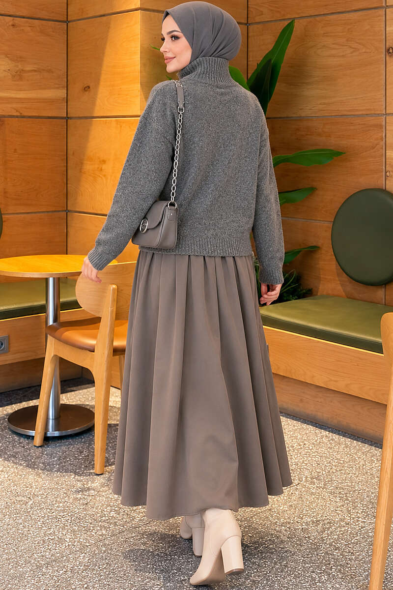 https://cdn.pazarium.com.tr/cift-fermuarli-dik-yaka-triko-hirka-fume-840762-20-B.jpg