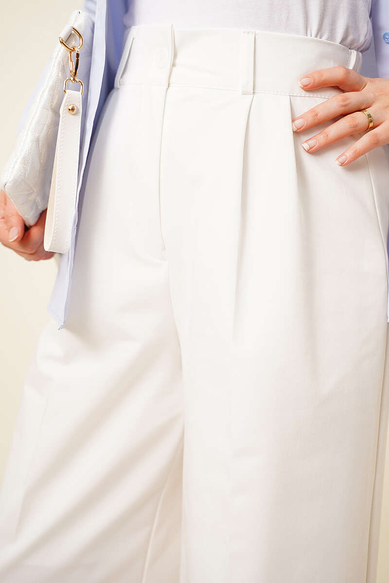 https://cdn.pazarium.com.tr/cift-pileli-genis-pacali-pantolon-beyaz-803432-19-B.jpg