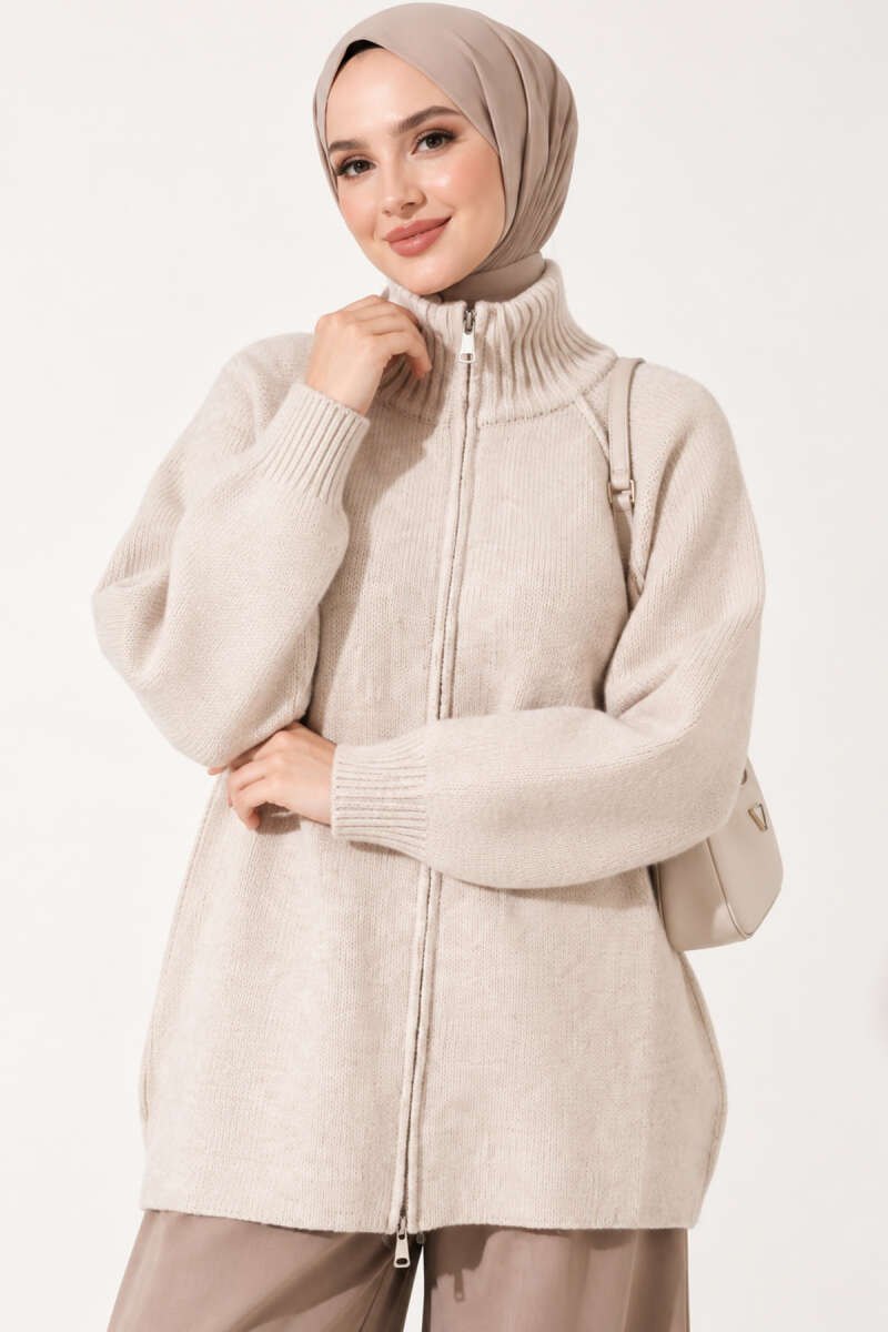 https://cdn.pazarium.com.tr/cift-yonlu-fermuarli-triko-hirka-bej-824214-20-B.jpg