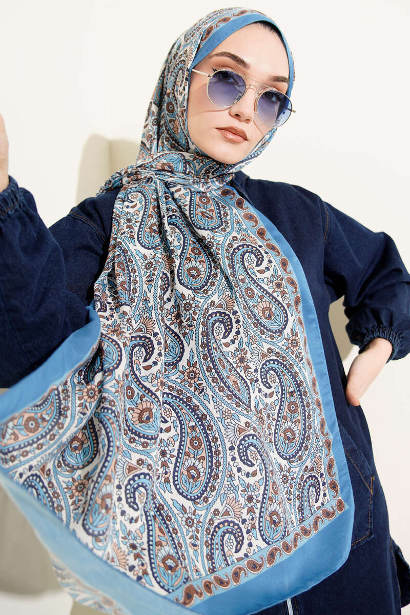 Tile Paisley Pattern Shawl