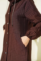 https://cdn.pazarium.com.tr/citcit-dugmeli-kapusonlu-kapitone-kap-kahve-714508-17-B.jpg