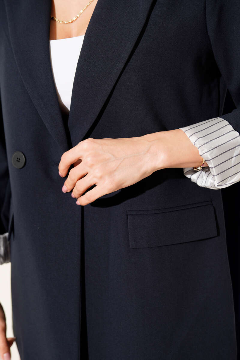 Çizgi Astarlı Düğmeli Blazer Ceket