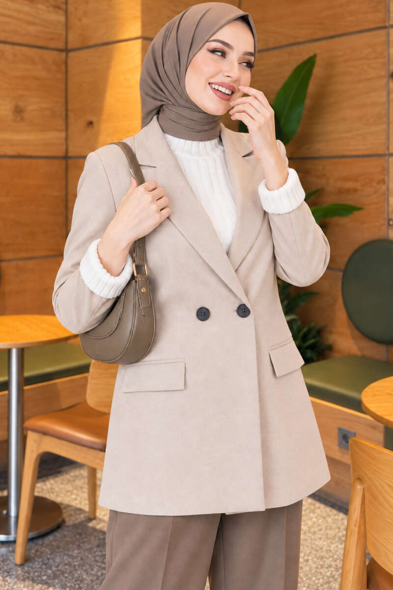 https://cdn.pazarium.com.tr/cizgi-astarli-dugmeli-blazer-ceket-tas-835677-20-B.jpg