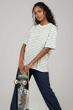 Çizgi Detaylı Oversize T-shirt Çağla Yeşili