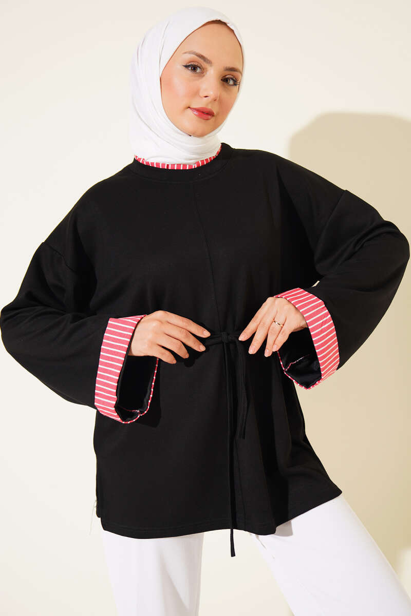 https://cdn.pazarium.com.tr/cizgi-garnili-ip-bagcikli-tunik-siyah-826393-20-B.jpg