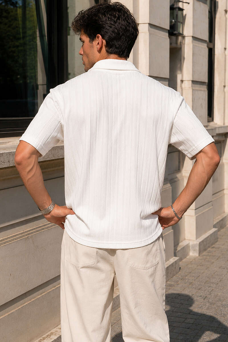 https://cdn.pazarium.com.tr/cizgi-kabartmali-jakar-erkek-t-shirt-ekru-790804-19-B.jpg