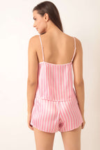 https://cdn.pazarium.com.tr/cizgili-askili-saten-pijama-takimi-pembe-538371-12-B.jpg