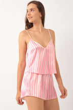 https://cdn.pazarium.com.tr/cizgili-askili-saten-pijama-takimi-pembe-538372-12-B.jpg