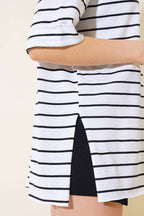 https://cdn.pazarium.com.tr/cizgili-beyaz-tshirt-469920-70-B.jpg