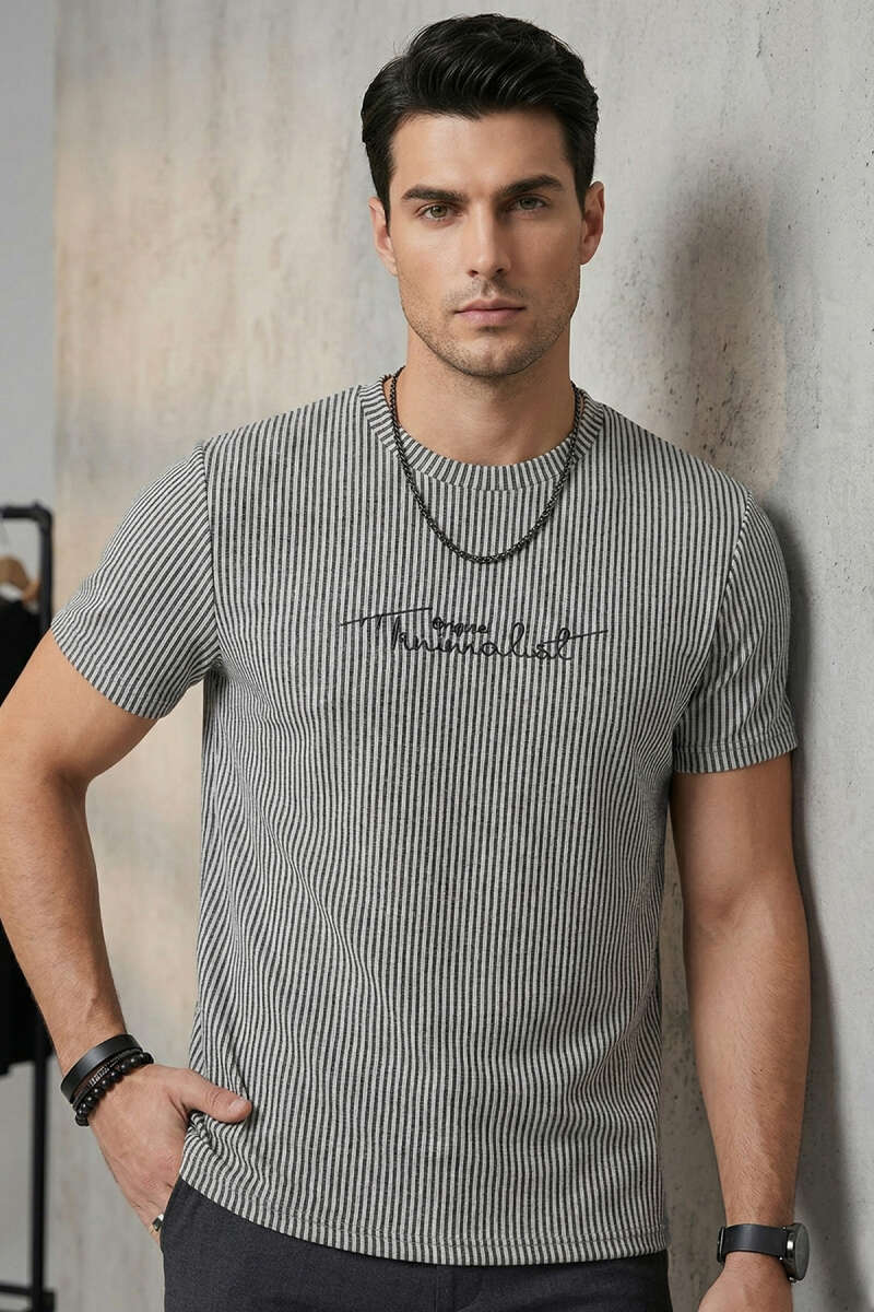 Çizgili Bisiklet Yaka T-shirt Siyah