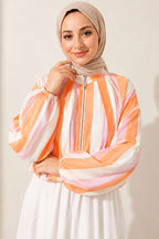 https://cdn.pazarium.com.tr/cizgili-fermuarli-bomber-ceket-oranj-805886-19-B.jpg