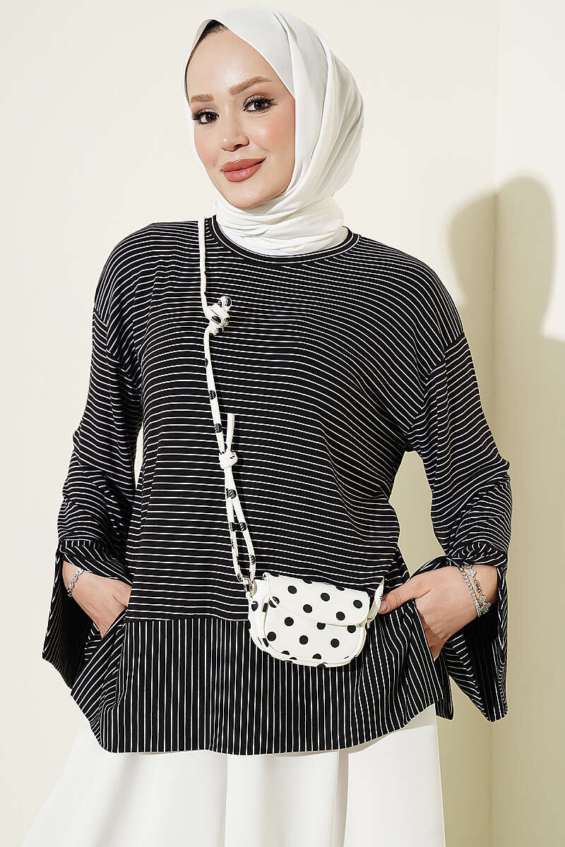 https://cdn.pazarium.com.tr/cizgili-kollari-yirtmacli-tunik-siyah-823083-20-B.jpg