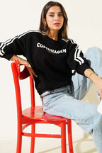 https://cdn.pazarium.com.tr/copenhagen-baskili-uc-iplik-sweatshirt-siyah-700924-16-B.jpg