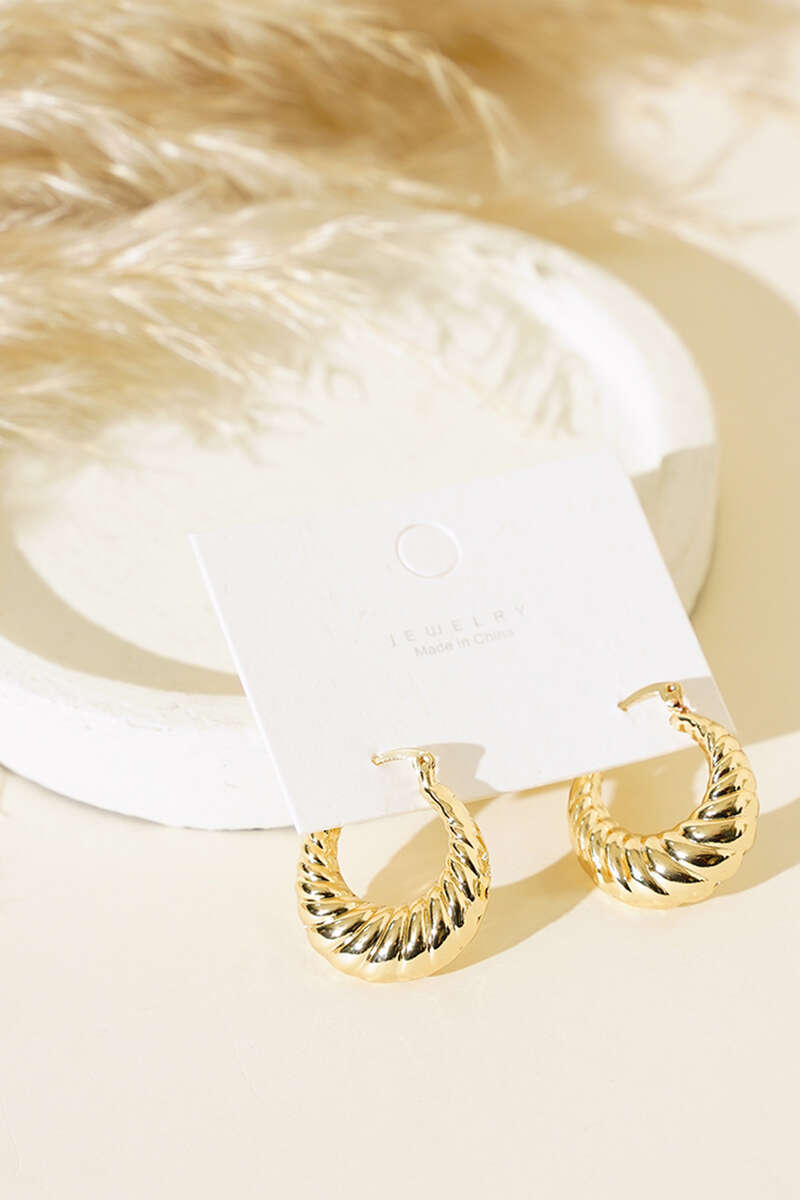 https://cdn.pazarium.com.tr/dalga-kupe-gold-490655-11-B.jpg