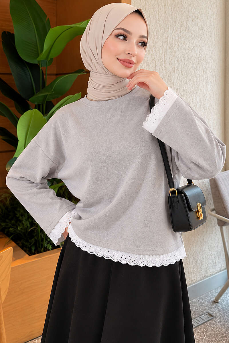 https://cdn.pazarium.com.tr/dantel-detayli-basic-tunik-gri-839107-20-B.jpg