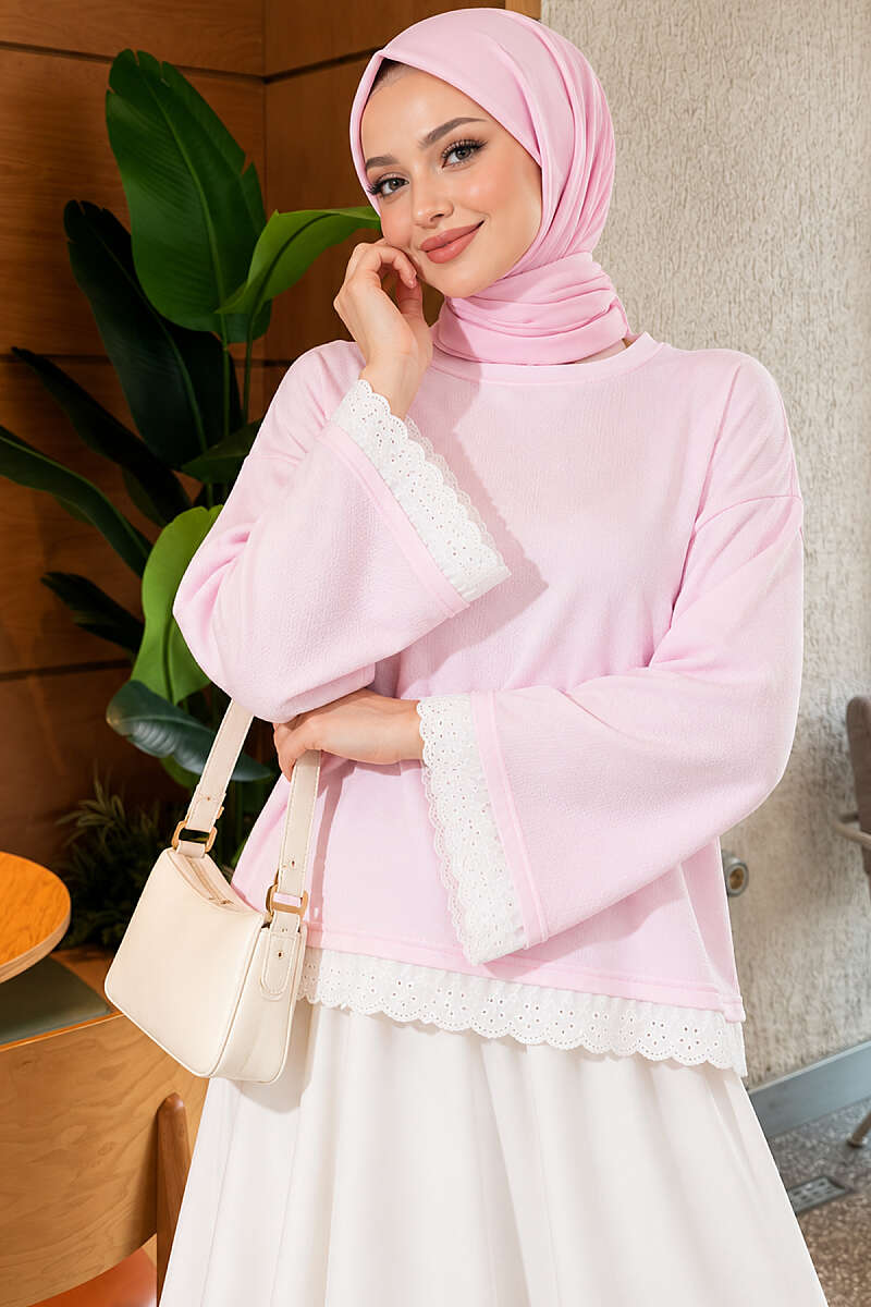 https://cdn.pazarium.com.tr/dantel-detayli-basic-tunik-pembe-839129-20-B.jpg
