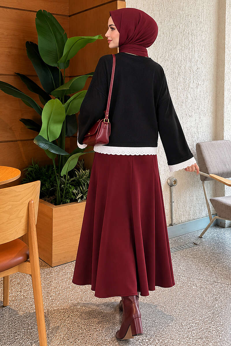 https://cdn.pazarium.com.tr/dantel-detayli-basic-tunik-siyah-839146-20-B.jpg