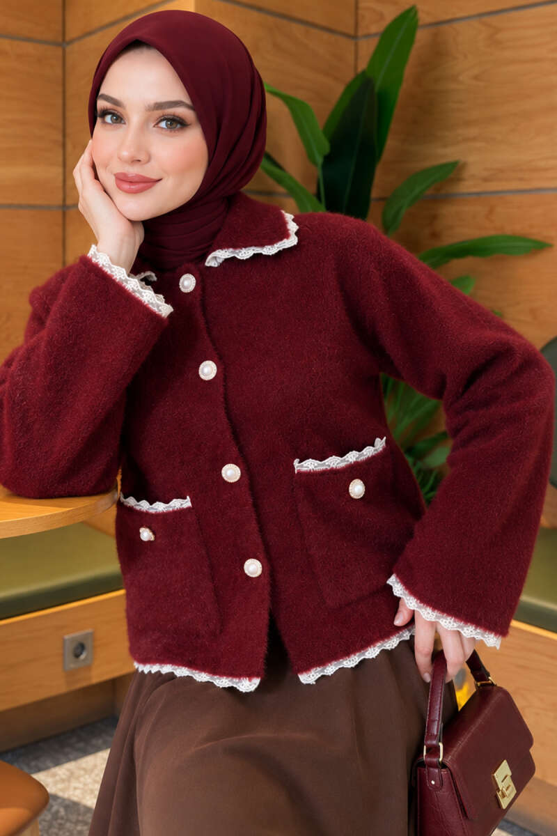 https://cdn.pazarium.com.tr/dantel-detayli-inci-dugmeli-sakalli-hirka-bordo-835983-20-B.jpg